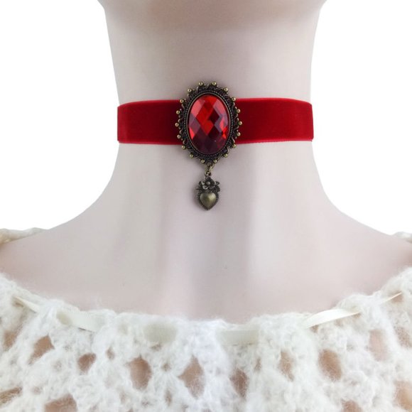 Baroque Vintage Jewelry - Red Velvet Choker with Red Stone and Heart Pendant